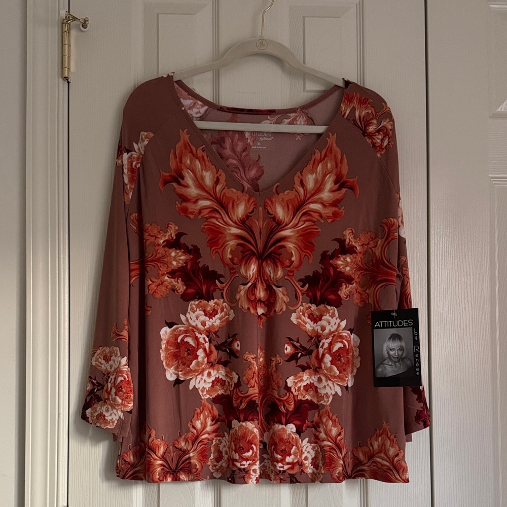 Attitudes by Renée Floral Baroque Print Tunic Top – Size XL